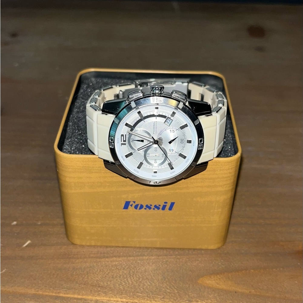 Fossil watch